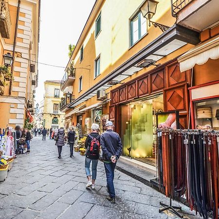 Appartamento Stefania Sorrento Luaran gambar